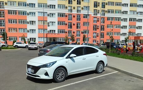 Hyundai Solaris II рестайлинг, 2020 год, 1 400 000 рублей, 2 фотография
