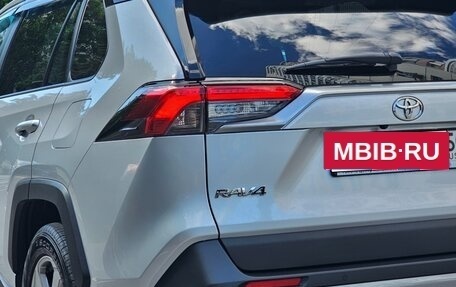 Toyota RAV4, 2020 год, 2 780 000 рублей, 13 фотография