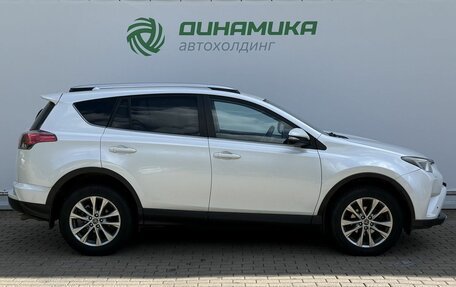 Toyota RAV4, 2018 год, 2 250 000 рублей, 4 фотография