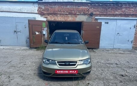 Daewoo Nexia I рестайлинг, 2011 год, 270 000 рублей, 3 фотография