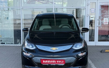 Chevrolet Bolt, 2018 год, 1 899 000 рублей, 3 фотография
