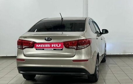 KIA Rio III рестайлинг, 2015 год, 915 000 рублей, 8 фотография