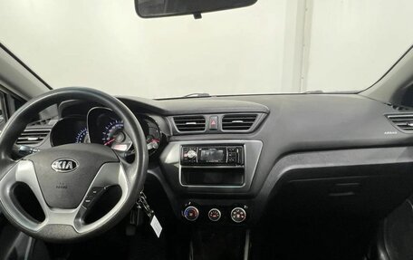 KIA Rio III рестайлинг, 2015 год, 915 000 рублей, 22 фотография