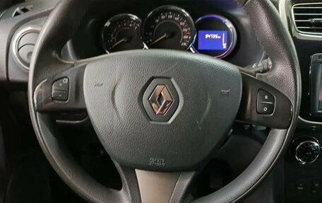 Renault Sandero II рестайлинг, 2015 год, 900 000 рублей, 10 фотография