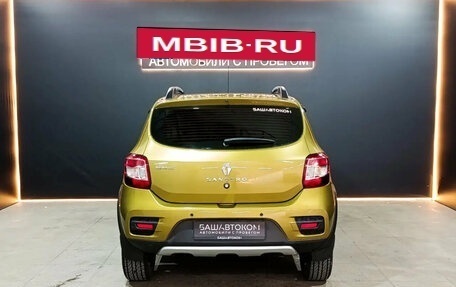 Renault Sandero II рестайлинг, 2015 год, 900 000 рублей, 5 фотография