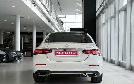 Mercedes-Benz E-Класс, 2020 год, 4 800 000 рублей, 6 фотография