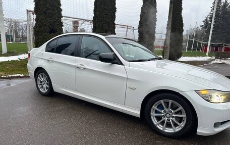 BMW 3 серия, 2011 год, 1 130 000 рублей, 9 фотография