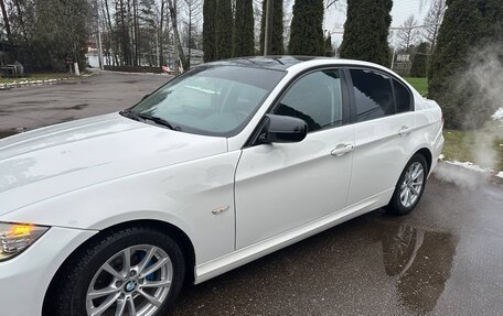BMW 3 серия, 2011 год, 1 130 000 рублей, 14 фотография