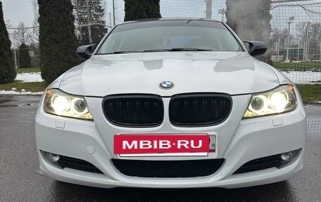 BMW 3 серия, 2011 год, 1 130 000 рублей, 3 фотография