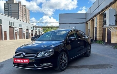 Volkswagen Passat B7, 2013 год, 1 100 000 рублей, 2 фотография