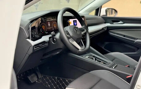 Volkswagen Golf VIII, 2025 год, 1 876 000 рублей, 7 фотография