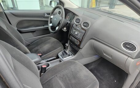 Ford Focus II рестайлинг, 2005 год, 299 800 рублей, 13 фотография