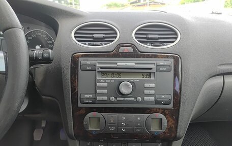 Ford Focus II рестайлинг, 2005 год, 299 800 рублей, 18 фотография