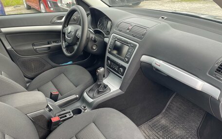 Skoda Octavia, 2011 год, 1 049 000 рублей, 14 фотография