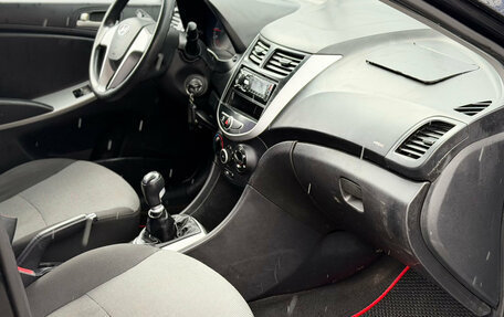 Hyundai Solaris II рестайлинг, 2011 год, 435 000 рублей, 11 фотография