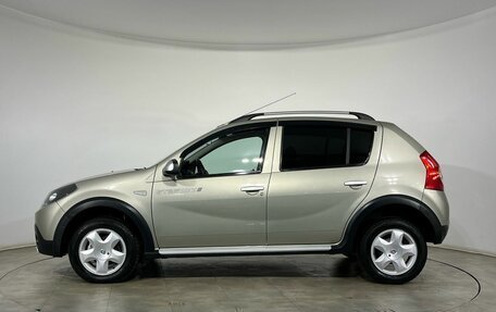 Renault Sandero I, 2014 год, 750 000 рублей, 2 фотография