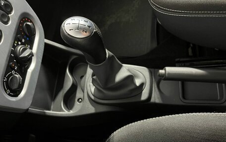 Renault Sandero I, 2014 год, 750 000 рублей, 12 фотография