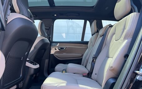 Volvo XC90 II рестайлинг, 2026 год, 13 250 000 рублей, 17 фотография