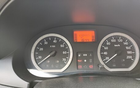 Renault Logan I, 2006 год, 360 000 рублей, 19 фотография