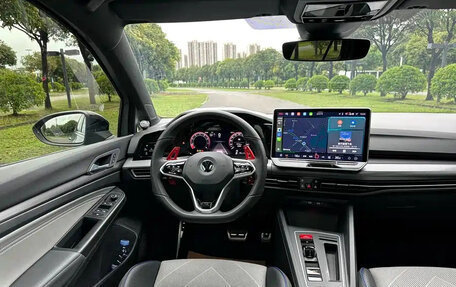 Volkswagen Golf VIII, 2025 год, 2 378 000 рублей, 11 фотография