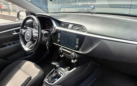 KIA Rio IV, 2021 год, 1 649 000 рублей, 6 фотография