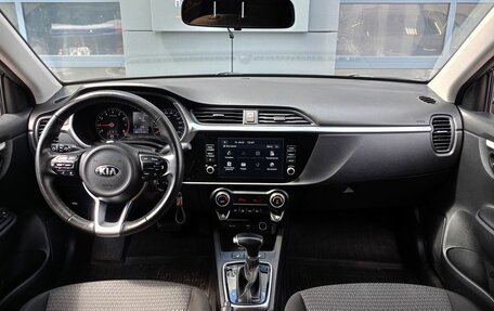 KIA Rio IV, 2021 год, 1 649 000 рублей, 8 фотография