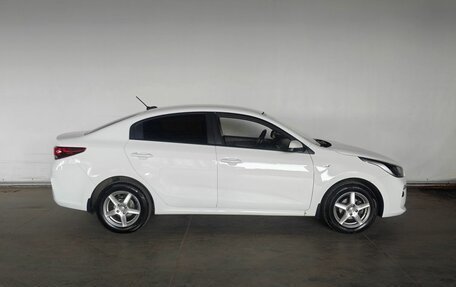 KIA Rio IV, 2017 год, 1 400 000 рублей, 8 фотография
