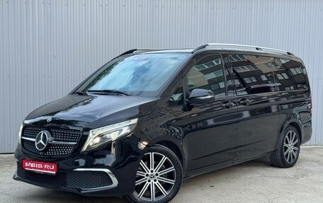 Mercedes-Benz V-Класс, 2019 год, 5 980 000 рублей, 1 фотография