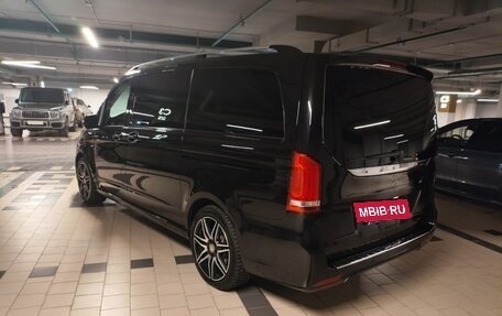 Mercedes-Benz V-Класс, 2017 год, 5 100 000 рублей, 5 фотография