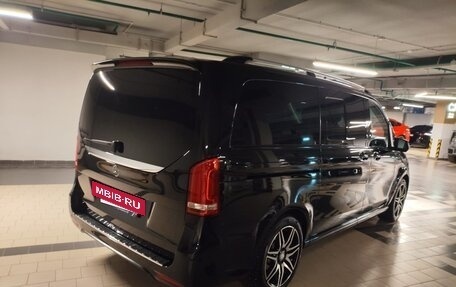 Mercedes-Benz V-Класс, 2017 год, 5 100 000 рублей, 6 фотография