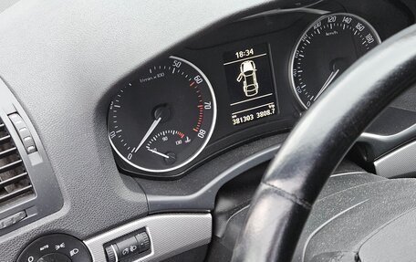 Skoda Octavia, 2011 год, 950 000 рублей, 9 фотография
