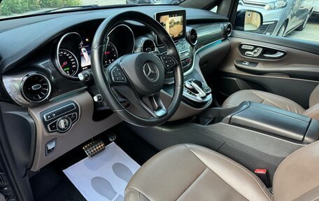 Mercedes-Benz V-Класс, 2019 год, 5 980 000 рублей, 13 фотография