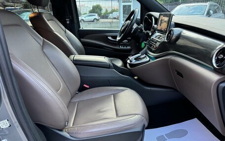 Mercedes-Benz V-Класс, 2019 год, 5 980 000 рублей, 22 фотография