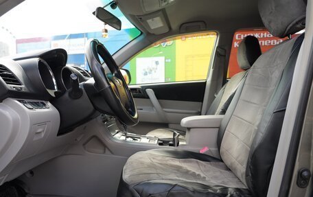 Toyota Highlander III, 2009 год, 1 690 000 рублей, 6 фотография