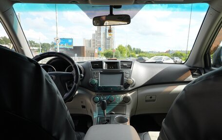 Toyota Highlander III, 2009 год, 1 690 000 рублей, 8 фотография