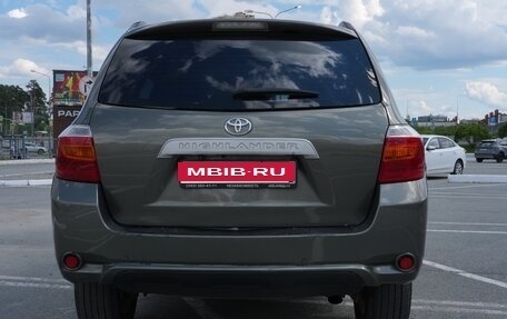 Toyota Highlander III, 2009 год, 1 690 000 рублей, 4 фотография