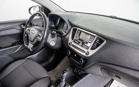 Hyundai Solaris II рестайлинг, 2019 год, 1 329 000 рублей, 11 фотография