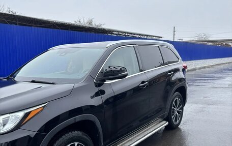 Toyota Highlander III, 2018 год, 3 600 000 рублей, 4 фотография