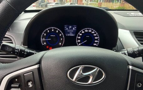 Hyundai Solaris II рестайлинг, 2011 год, 780 000 рублей, 5 фотография