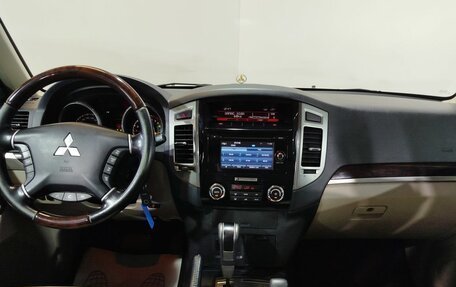 Mitsubishi Pajero IV, 2021 год, 3 425 000 рублей, 15 фотография