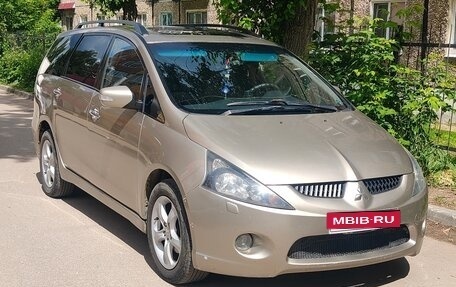 Mitsubishi Grandis, 2006 год, 750 000 рублей, 1 фотография