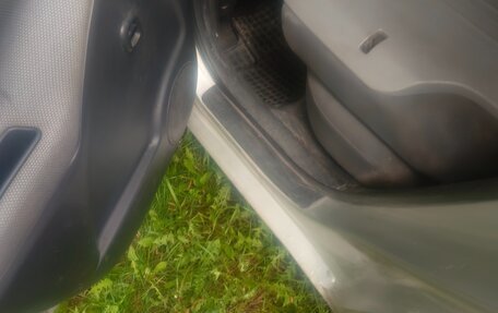 Toyota Matrix, 2003 год, 370 000 рублей, 9 фотография