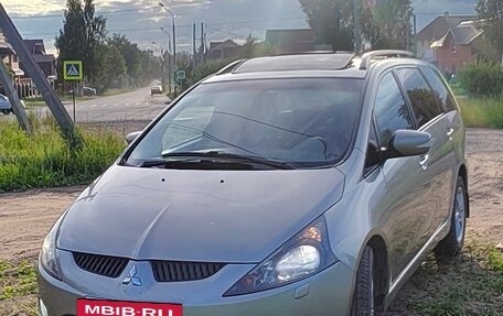 Mitsubishi Grandis, 2006 год, 750 000 рублей, 2 фотография