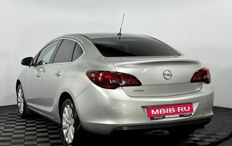 Opel Astra J, 2013 год, 775 000 рублей, 8 фотография