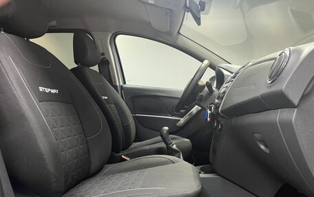 Renault Sandero II рестайлинг, 2016 год, 1 050 000 рублей, 16 фотография