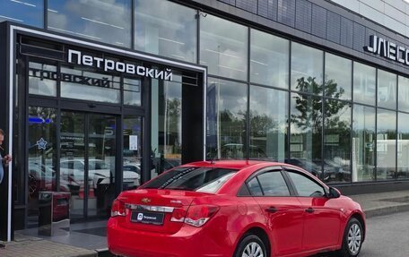 Chevrolet Cruze II, 2012 год, 635 000 рублей, 5 фотография