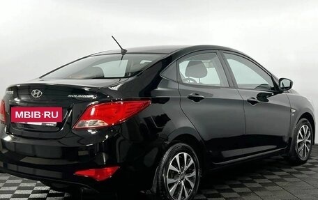 Hyundai Solaris II рестайлинг, 2015 год, 1 000 000 рублей, 6 фотография