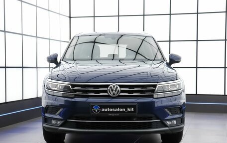 Volkswagen Tiguan II, 2017 год, 2 350 000 рублей, 2 фотография