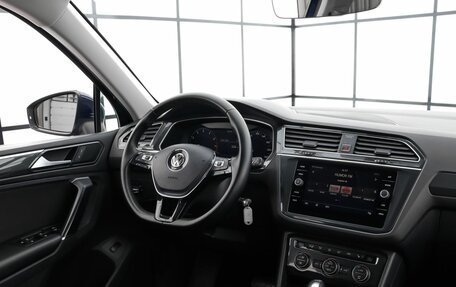 Volkswagen Tiguan II, 2017 год, 2 350 000 рублей, 7 фотография
