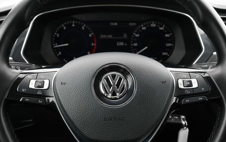 Volkswagen Tiguan II, 2017 год, 2 350 000 рублей, 13 фотография